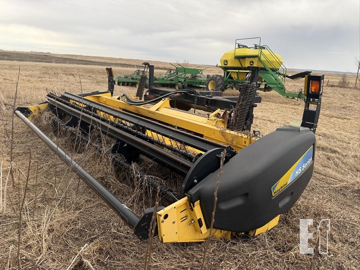 new-holland-tv140-image-49