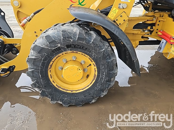 2016-caterpillar-907m-image-18