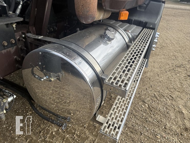 2007-mack-pinnacle-cxp613-image-12