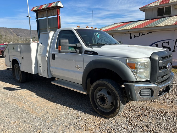 2012-ford-f550-image-7