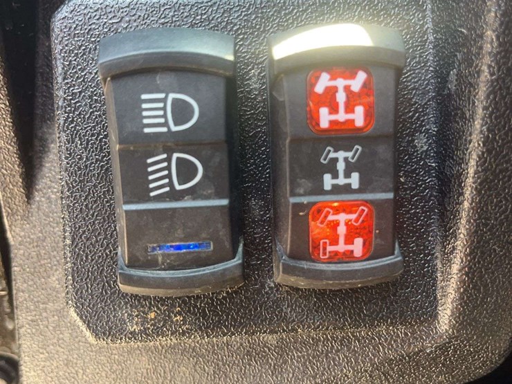 2023-general-polaris-image-11