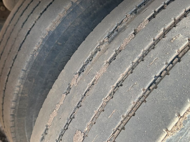 2000-wilkens-walking-floor-image-54