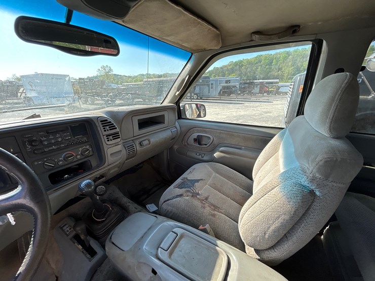 1998-chevrolet-k3500-image-9