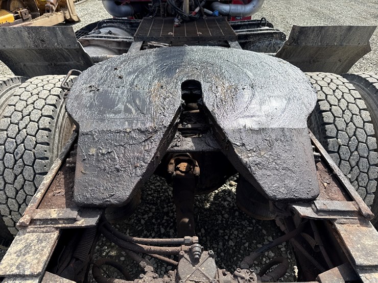 2004-peterbilt-378-image-20