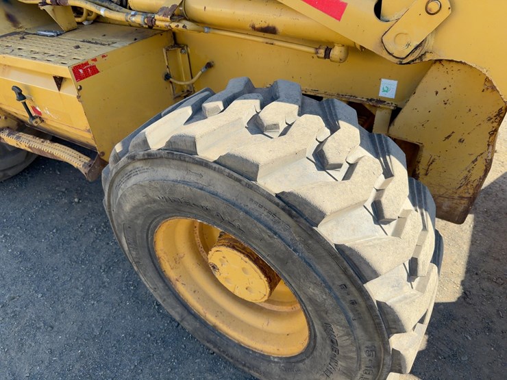 1997-caterpillar-446b-image-12