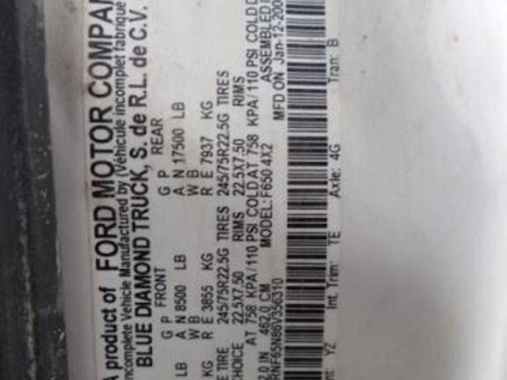 2006-ford-f650-xlt-image-9