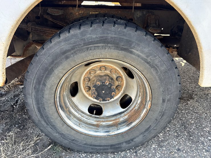 #1065-•-2013-ram-5500-heavy-duty-service-truck-image-40