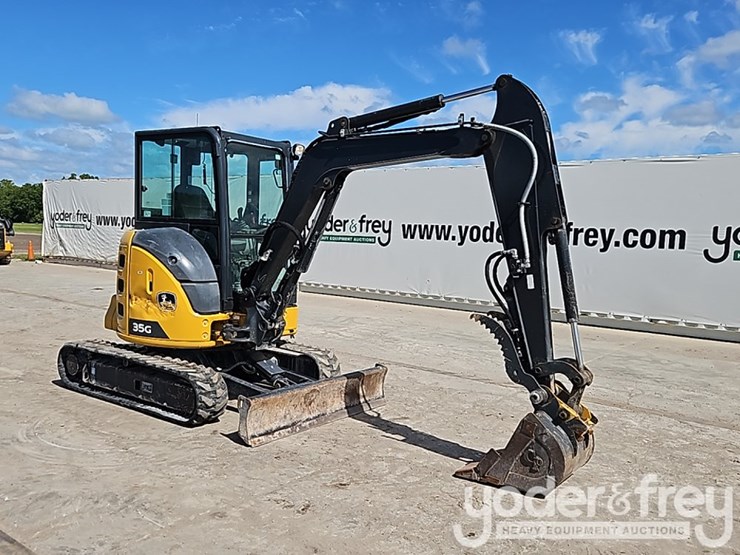 2022-deere-35g-image-6