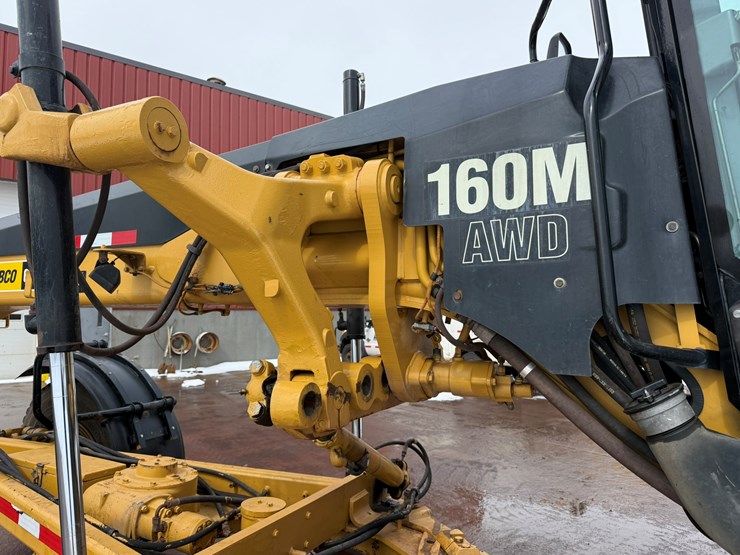 caterpillar-160m-image-28