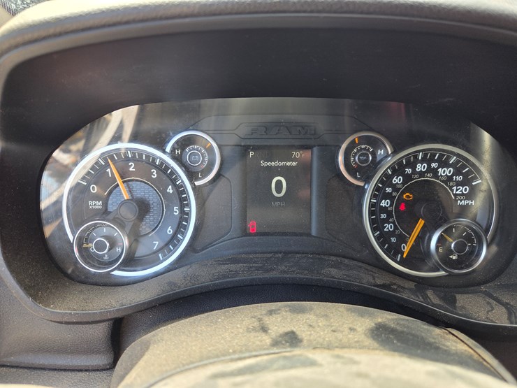 2019-dodge-3500hd-image-54