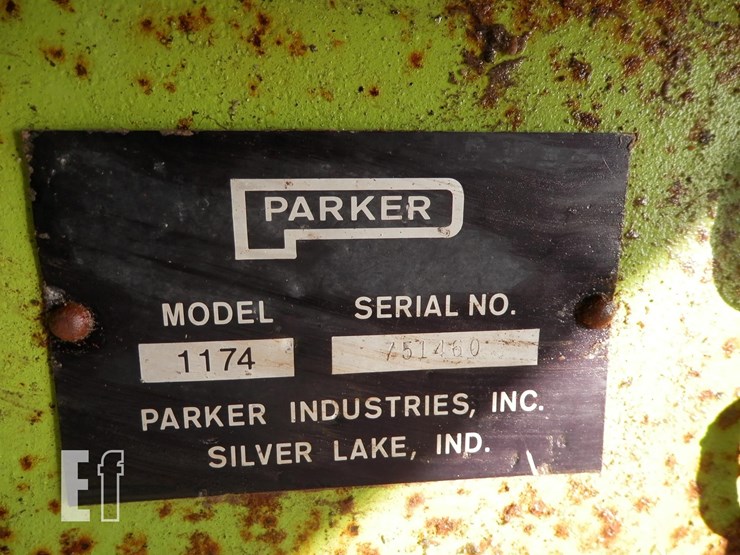 parker-1174-image-12