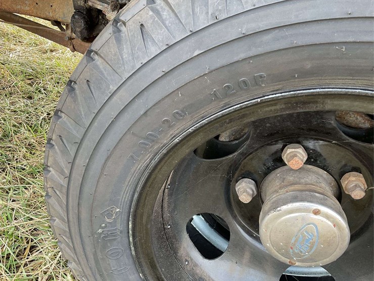 1938-ford-flatbed-truck-image-19