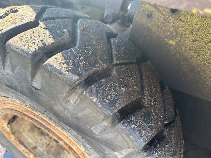 clark-gpx25-image-22