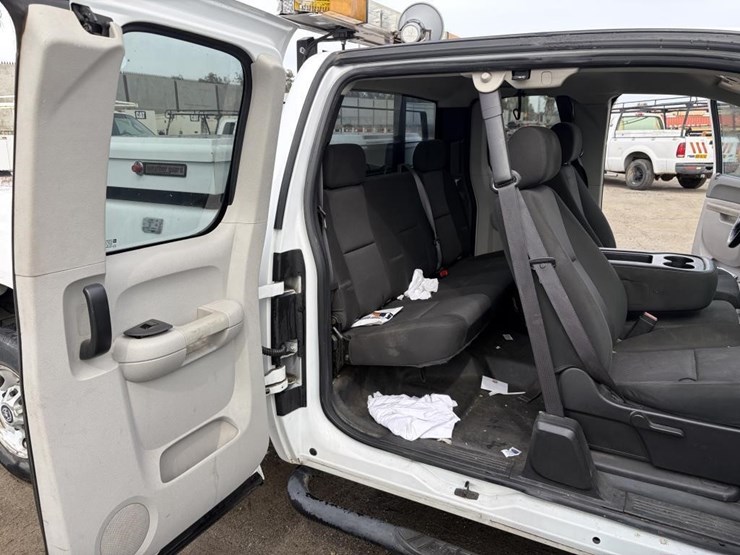 2012-gmc-sierra-2500-image-12