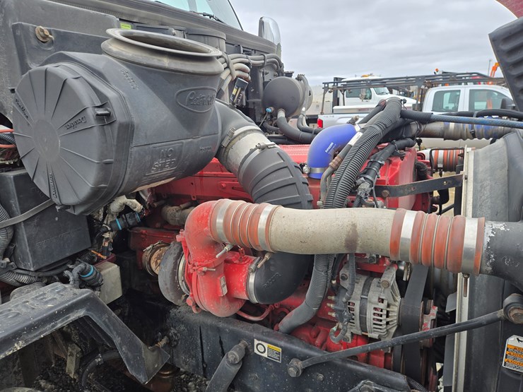 2007-peterbilt-387-image-67