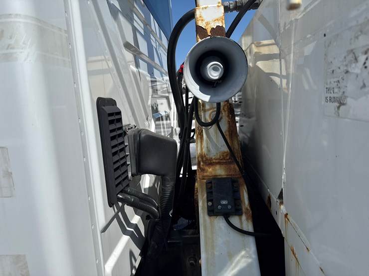 2014-international-4300-sba-image-24