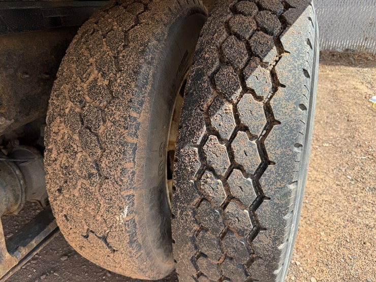 2010-international-4300-sba-image-53