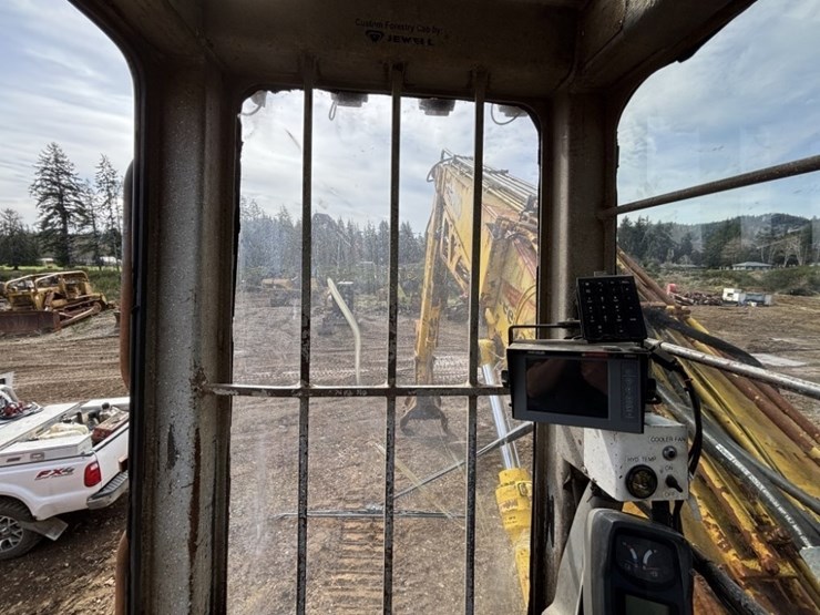 2006-kobelco-sk330-lc-image-28