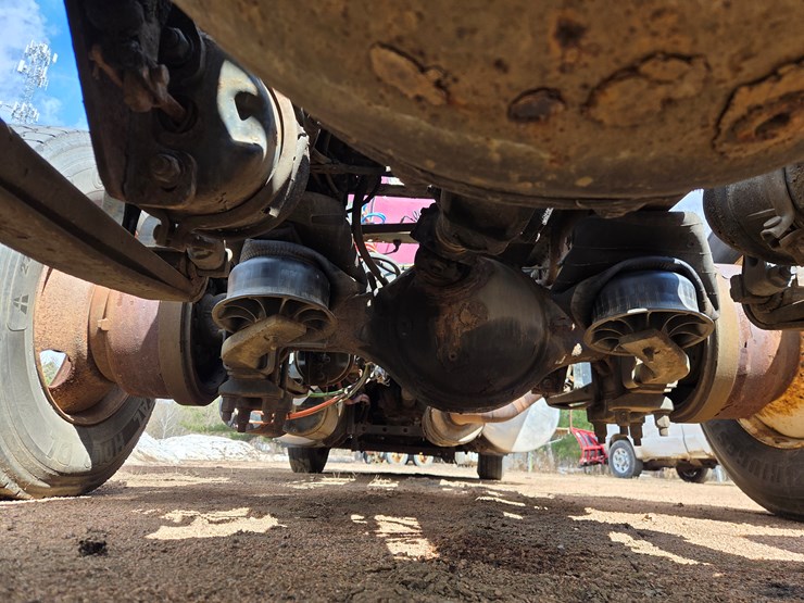 2012-international-prostar-image-28