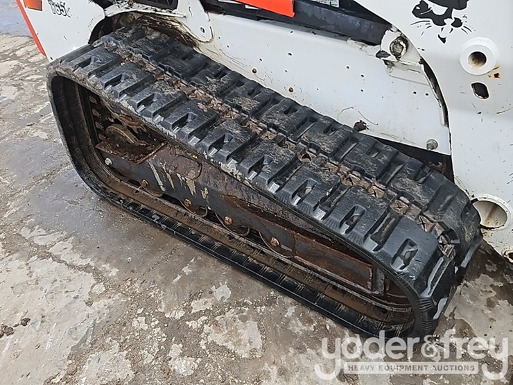 2019-bobcat-t650-image-10