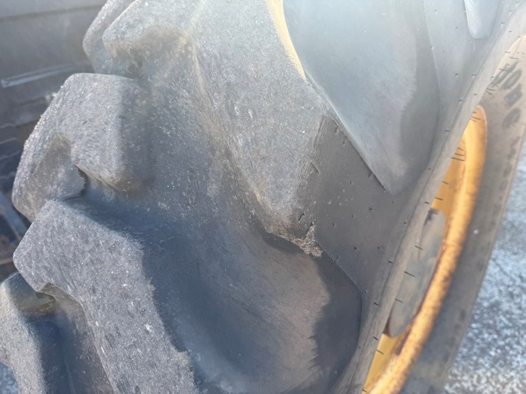 2007-caterpillar-tl1055-image-44