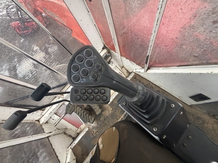 madill-3800c-image-35