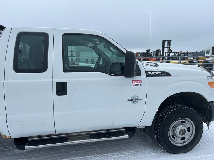 2013-ford-f250-image-15