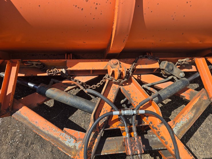 #212-•-2005-sterling-dump-truck-(has-mn-title)-(mora,-mn)-image-48