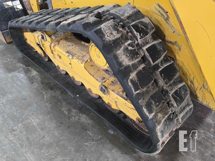 2022-caterpillar-289d3-image-32