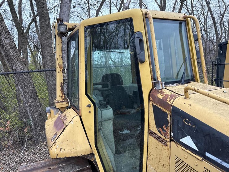 2006-caterpillar-d5n-lgp-image-22
