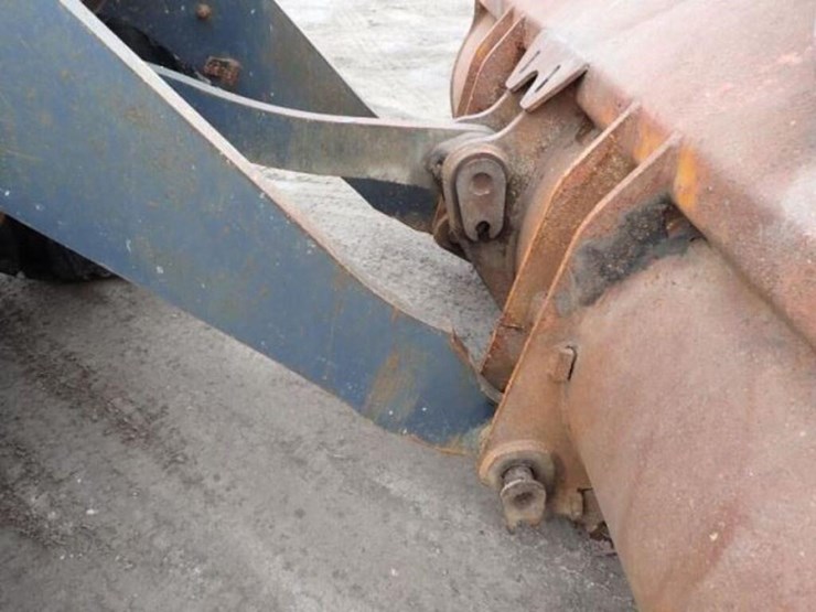 2006-deere-624j-image-31