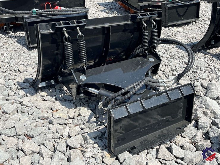 unused-2026-ce-40"-snow-angle-blade-attachment-image-3