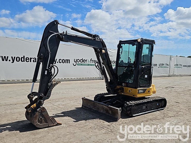 2022-deere-35g-image-1