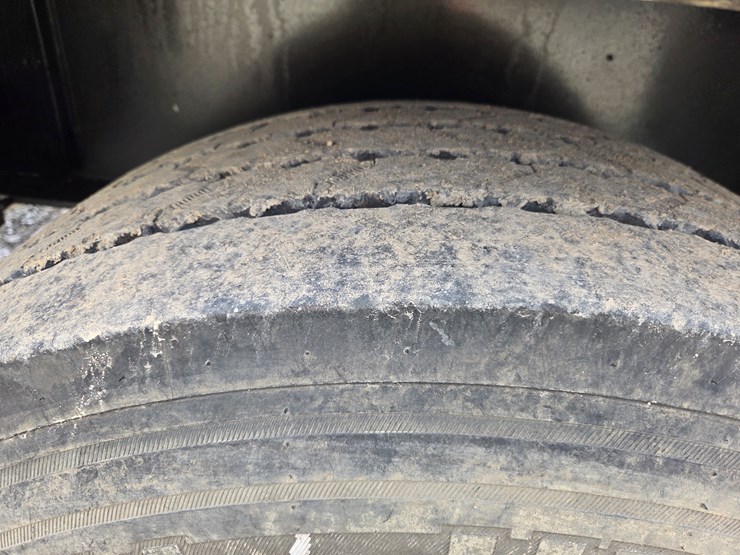 massey-ferguson-8-image-59