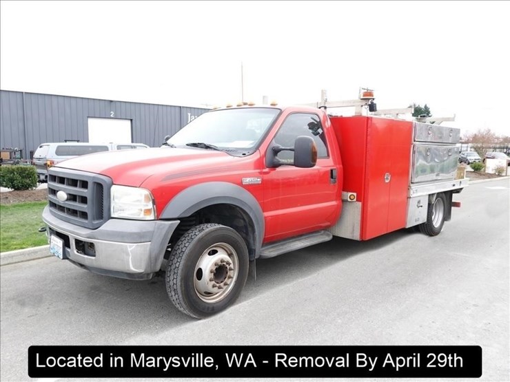 2005-ford-f450-image-1