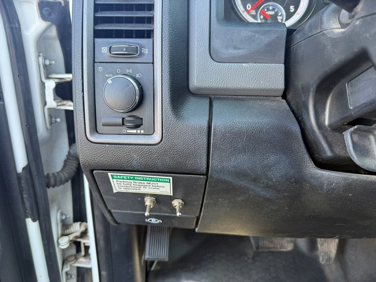 2014-imt-7500-image-26