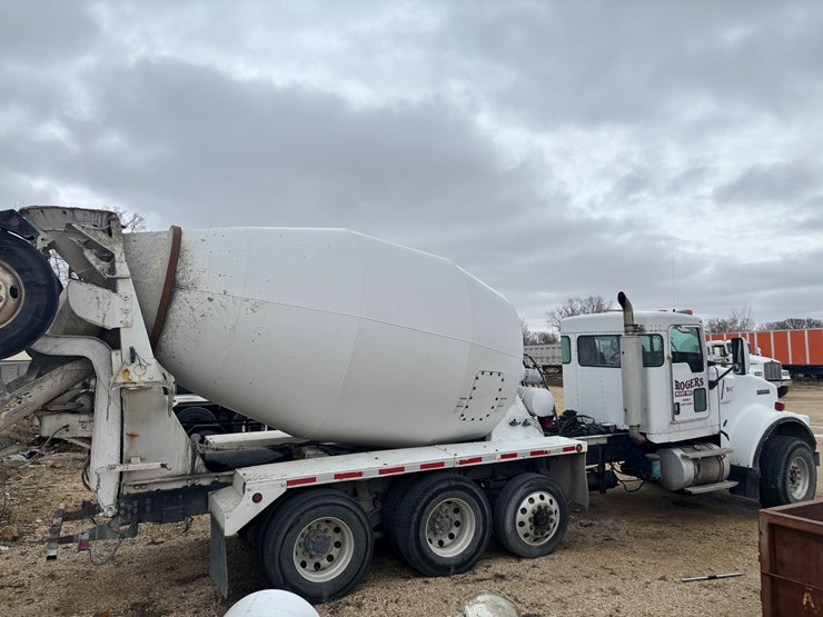 2004-kenworth-w900-image-5