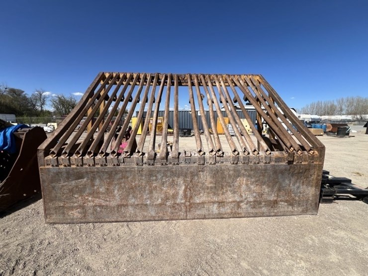 rock-tough-grizzly-screen-image-6