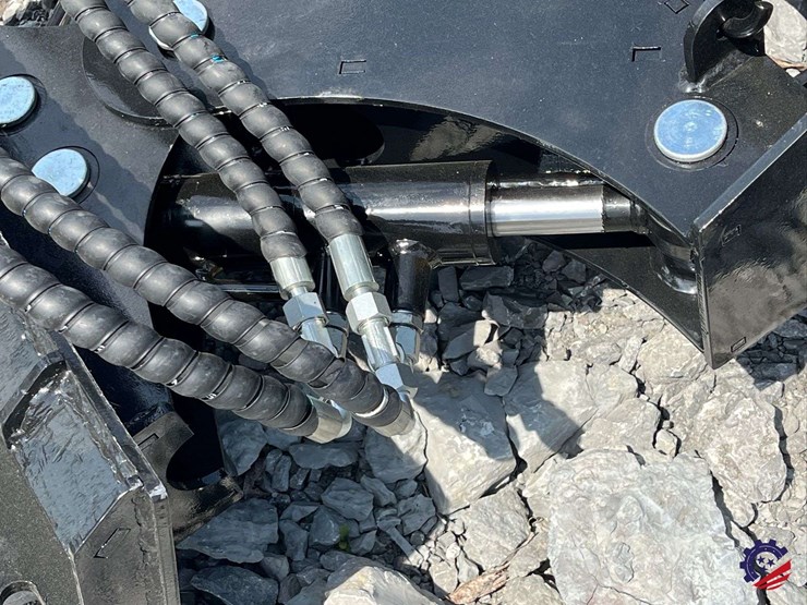 unused-2026-ce-40"-snow-blade-attachment-image-10