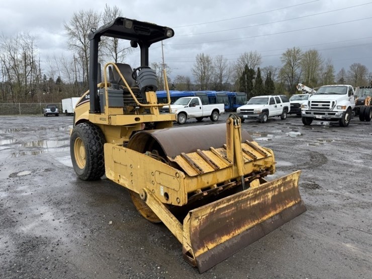 2005-caterpillar-cs-433e-image-2