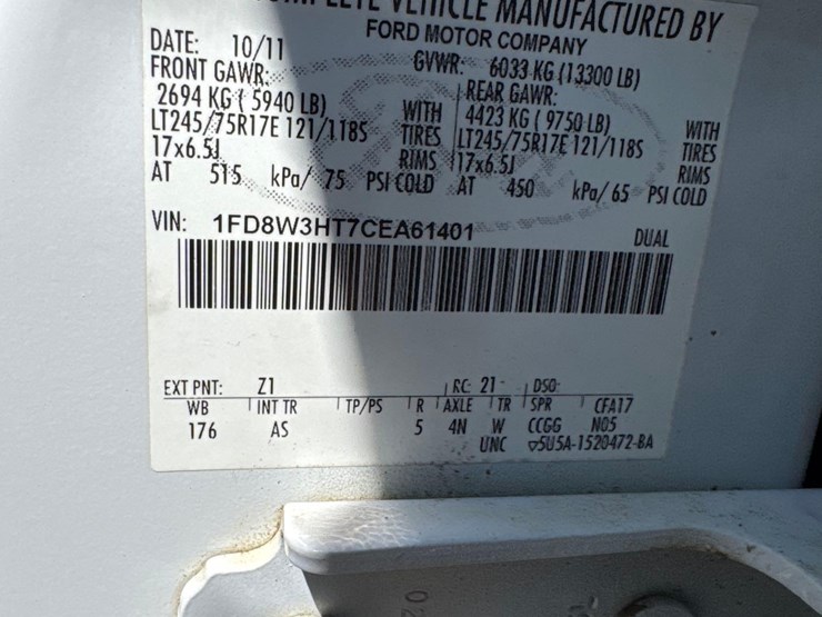 2012-ford-f350-image-6