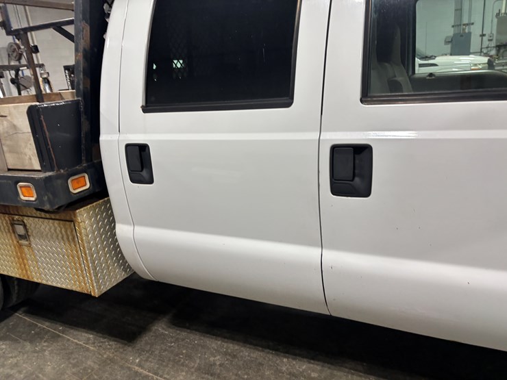 2009-ford-f350-image-22