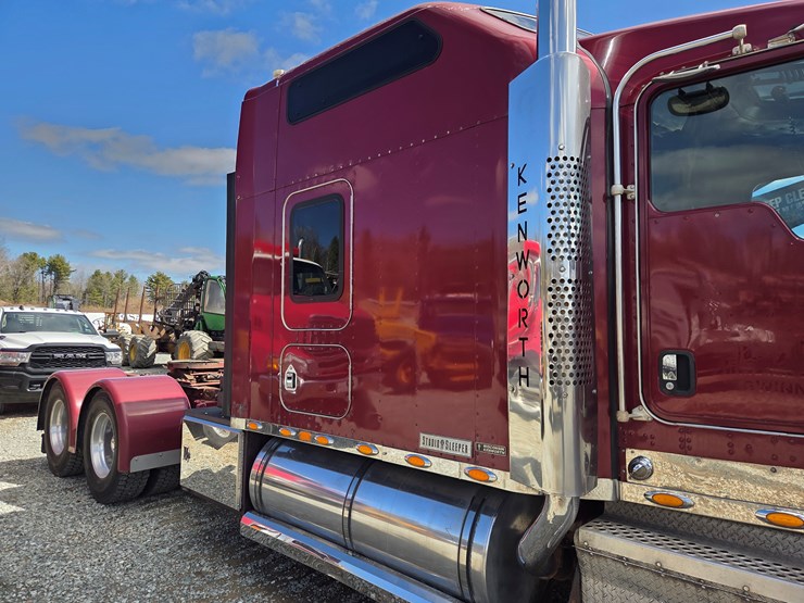 2006-kenworth-w900-image-19