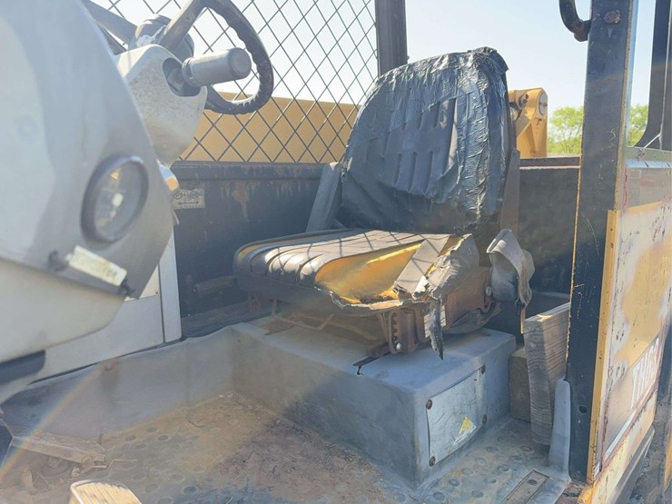 caterpillar-th63-image-8