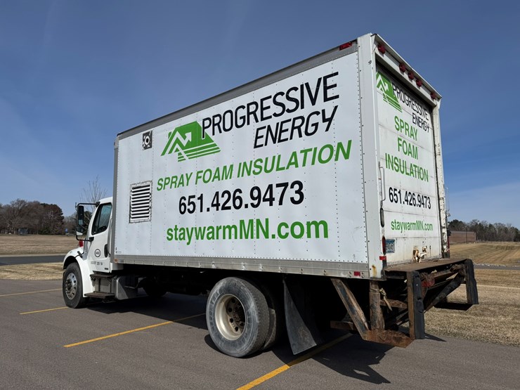 #2160-•-2006-freightliner-business-class-m2-box-truck-image-3