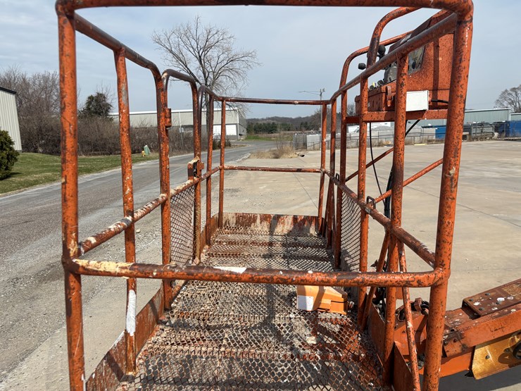 1996-jlg-40h-image-37