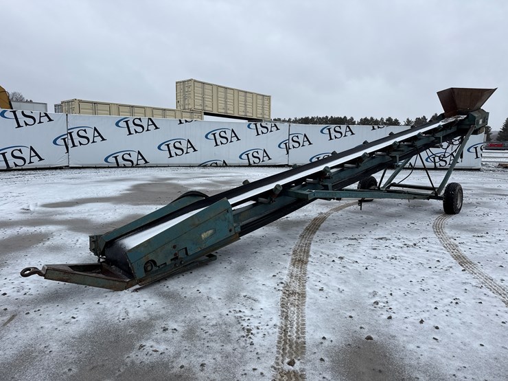 massey-ferguson-8-image-1