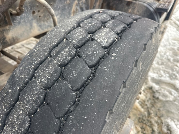 1997-massey-ferguson-8-image-66