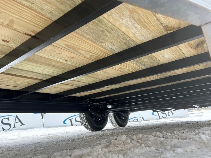 2026-massey-ferguson-8-image-22