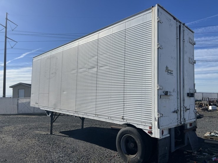 1976-comet-s/a-office-trailer-image-6